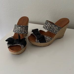 Naya wedge sandals, size 8.5